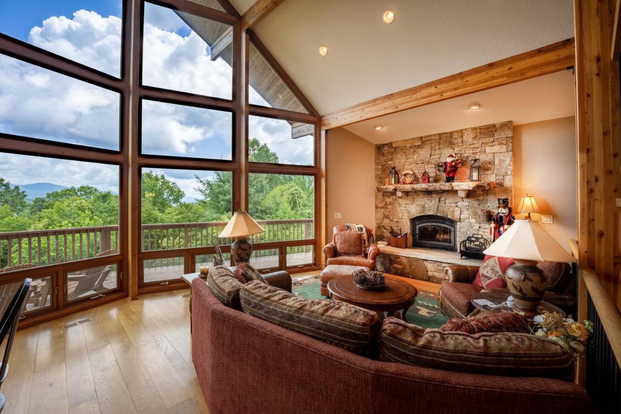 --Mountain Chalet Getaway With Breathtaking View Next To Tail Of Dragon-- Robbinsville Eksteriør bilde