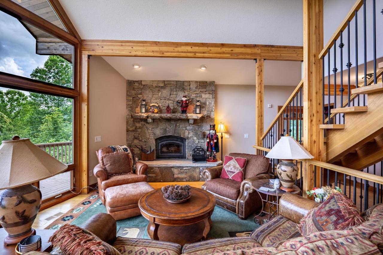 --Mountain Chalet Getaway With Breathtaking View Next To Tail Of Dragon-- Robbinsville Eksteriør bilde
