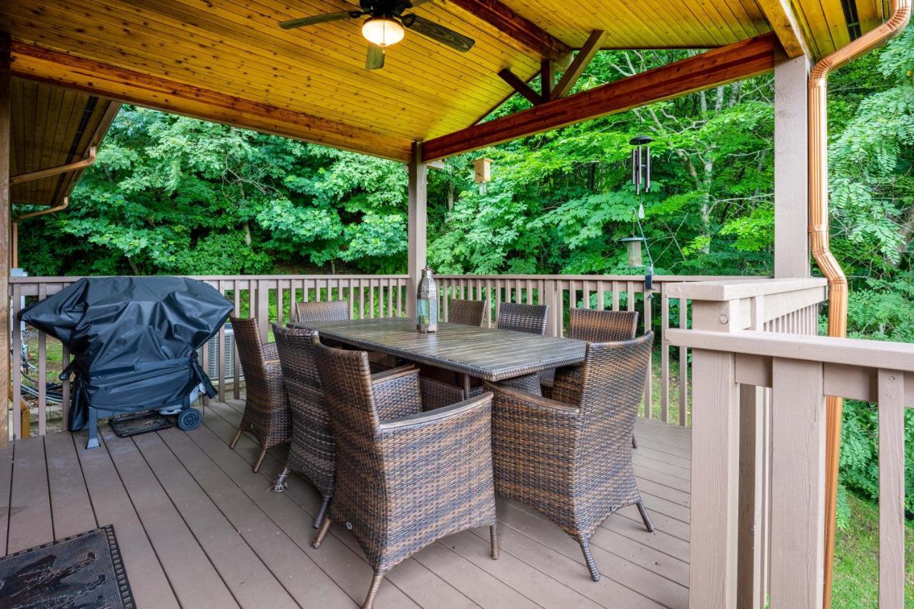--Mountain Chalet Getaway With Breathtaking View Next To Tail Of Dragon-- Robbinsville Eksteriør bilde